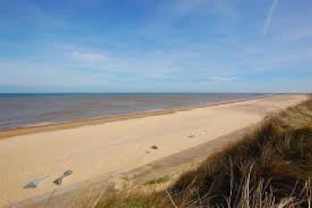 Barley Break - Beach Cottage Lessingham Exterior foto